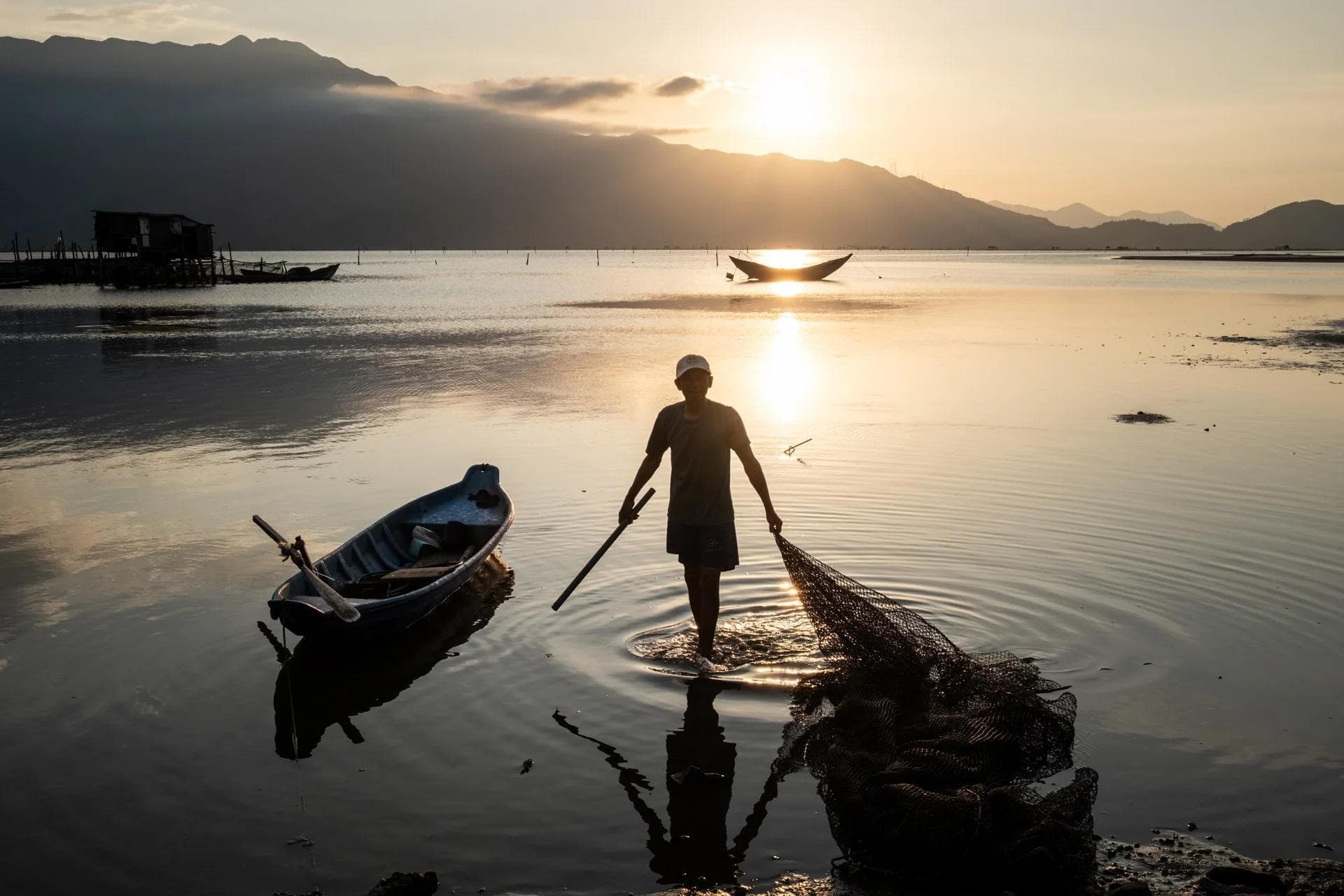 Tissa Lake Magic: Sunset Views and Hidden Temples in Tissamaharama